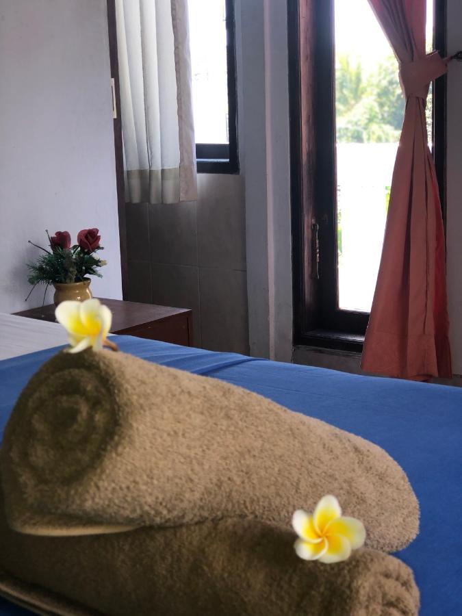 Tira Amed Homestay Kültér fotó